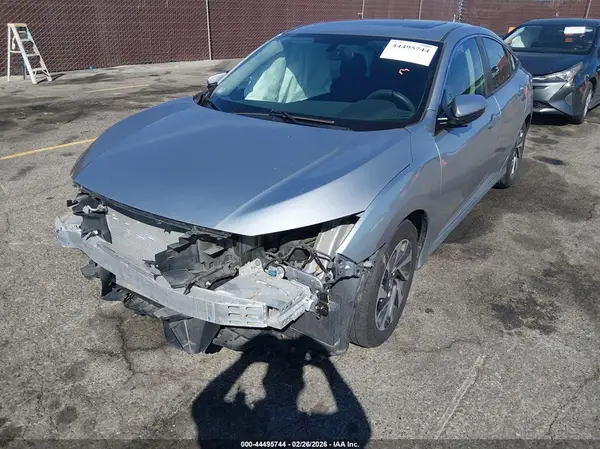 2HGFC2F74HH556466 2017 HONDA CIVIC - Image 2