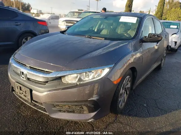2HGFC2F74HH559500 2017 HONDA CIVIC - Image 2