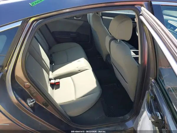 2HGFC2F74JH503983 2018 HONDA CIVIC - Image 8