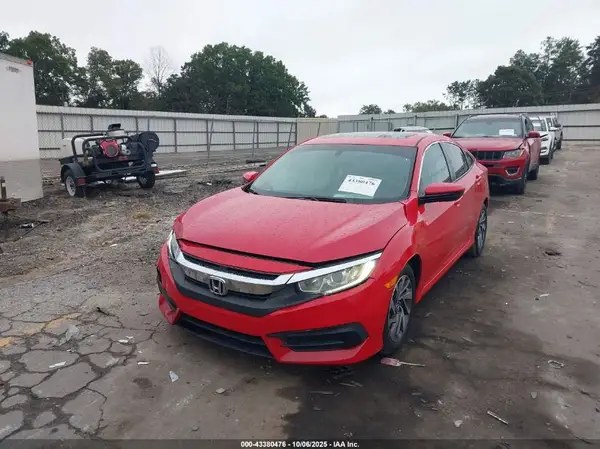 2HGFC2F74JH506673 2018 HONDA CIVIC - Image 2
