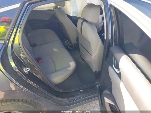 2HGFC2F74JH509895 2018 HONDA CIVIC - Image 8