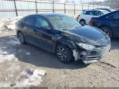 2HGFC2F74JH513266 2018 HONDA CIVIC