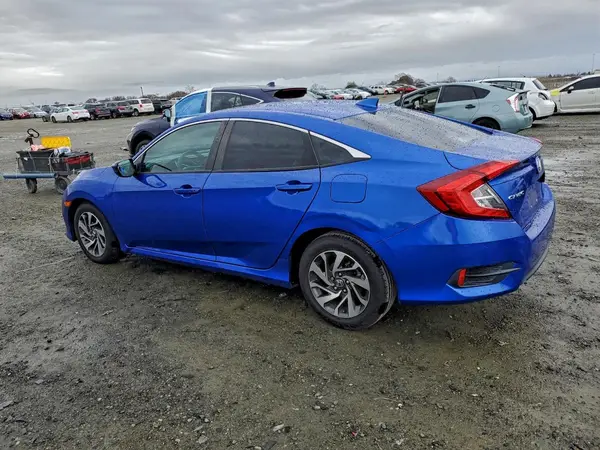2HGFC2F74JH514448 2018 HONDA CIVIC - Image 2