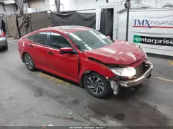 2HGFC2F74JH517530 2018 HONDA CIVIC