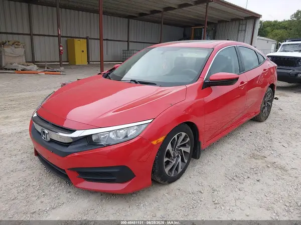 2HGFC2F74JH521643 2018 HONDA CIVIC - Image 2
