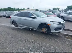 2HGFC2F74JH527801 2018 HONDA CIVIC