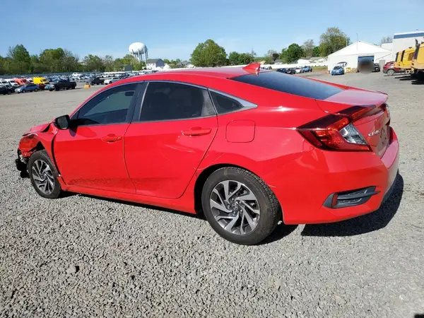 2HGFC2F74JH529788 2018 HONDA CIVIC - Image 2