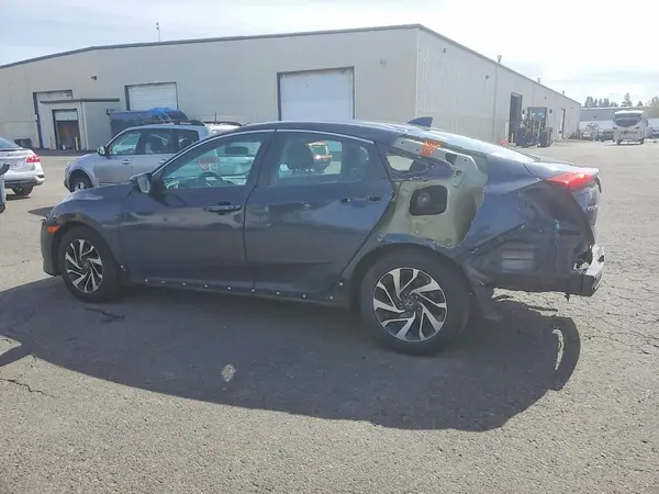 2HGFC2F74JH531234 2018 HONDA CIVIC - Image 2