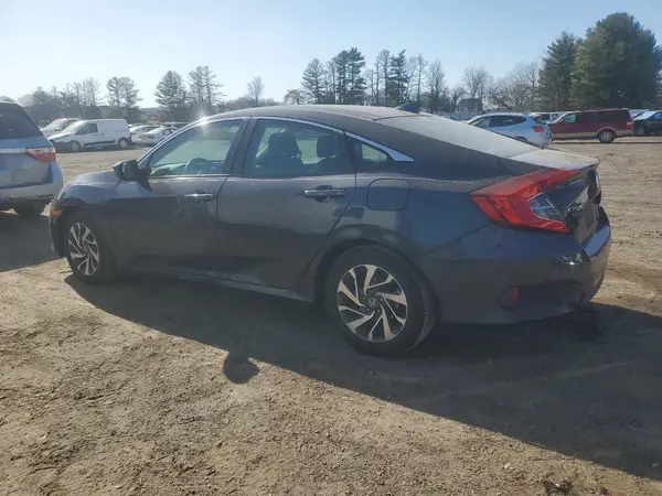2HGFC2F74JH534618 2018 HONDA CIVIC - Image 2