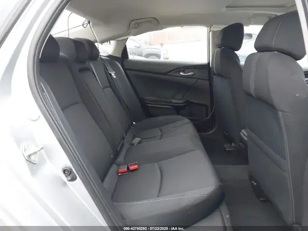 2HGFC2F74JH547756 2018 HONDA CIVIC - Image 8