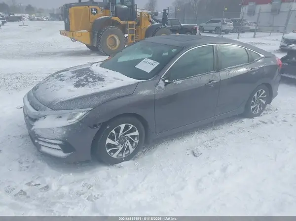 2HGFC2F74JH551421 2018 HONDA CIVIC - Image 2