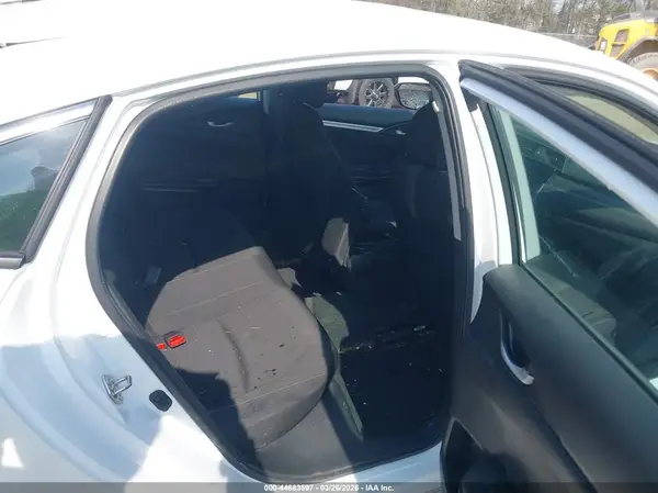 2HGFC2F74JH551774 2018 HONDA CIVIC - Image 8