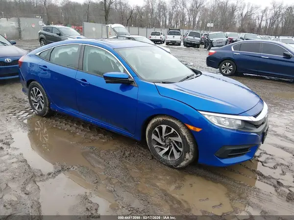 2HGFC2F74JH561639 2018 HONDA CIVIC - Image 1