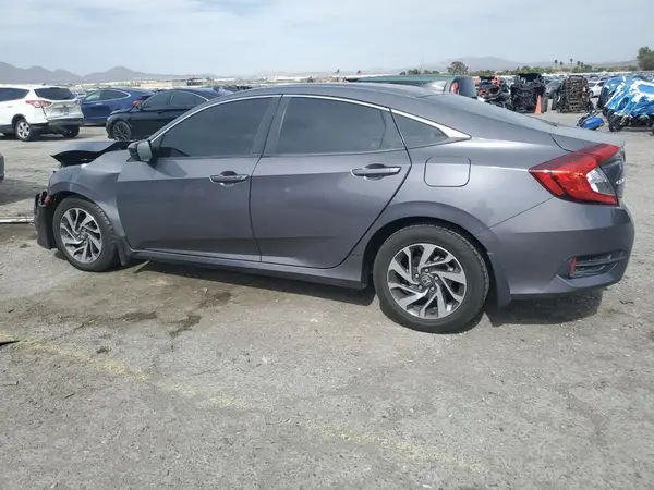 2HGFC2F74JH564525 2018 HONDA CIVIC - Image 2