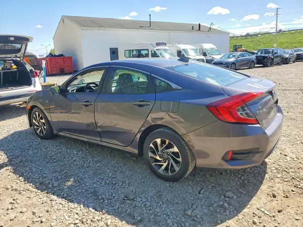 2HGFC2F74JH565223 2018 HONDA CIVIC - Image 2