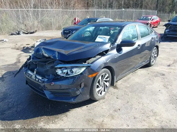 2HGFC2F74JH567103 2018 HONDA CIVIC - Image 2