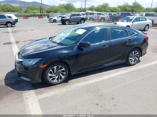 2HGFC2F74JH572821 2018 HONDA CIVIC - Image 2