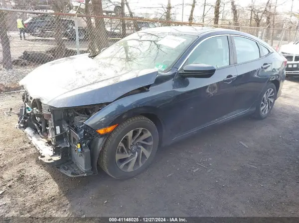 2HGFC2F74JH579283 2018 HONDA CIVIC - Image 2