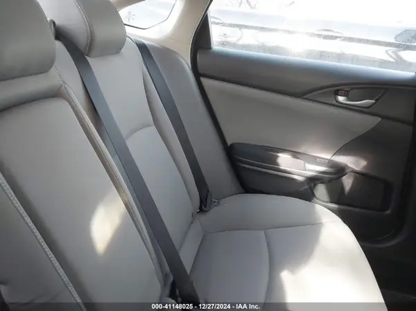 2HGFC2F74JH579283 2018 HONDA CIVIC - Image 8