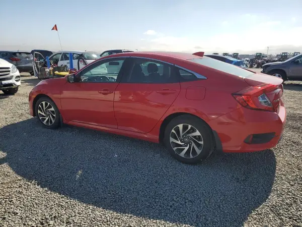 2HGFC2F74JH579770 2018 HONDA CIVIC - Image 2