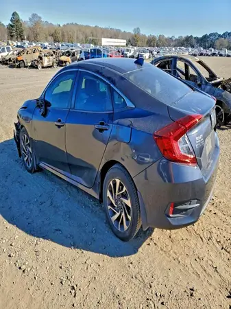 2HGFC2F74JH584936 2018 HONDA CIVIC - Image 2