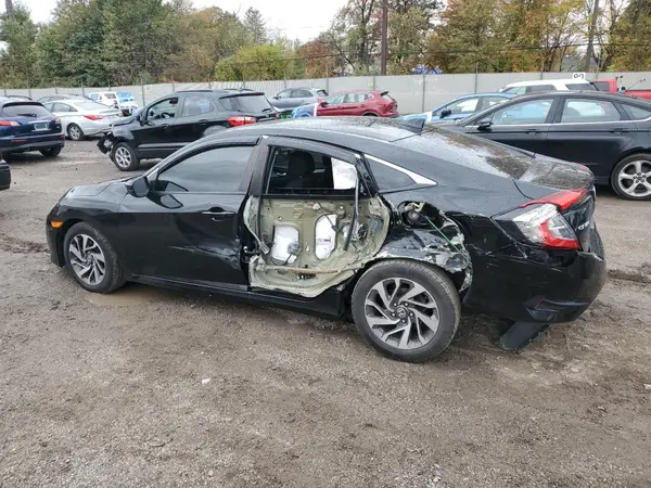 2HGFC2F74JH601881 2018 HONDA CIVIC - Image 2