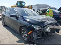 2HGFC2F74JH605882 2018 HONDA CIVIC