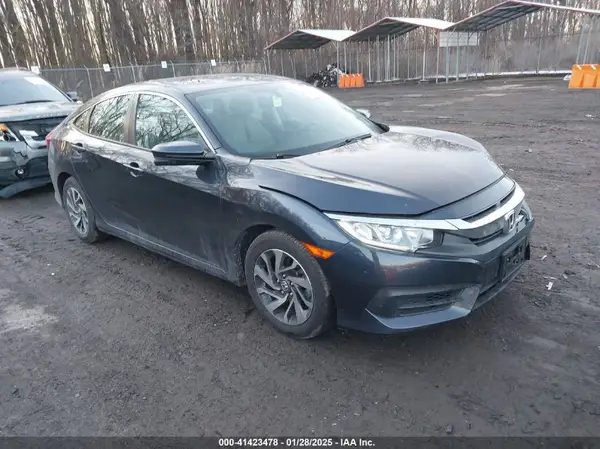 2HGFC2F74JH609723 2018 HONDA CIVIC - Image 1