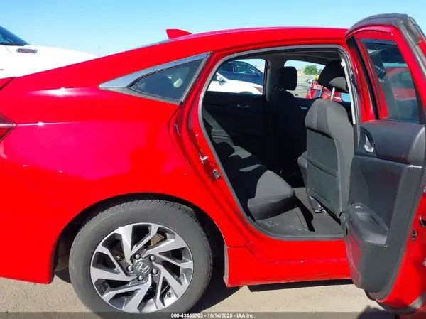 2HGFC2F75HH532368 2017 HONDA CIVIC - Image 8