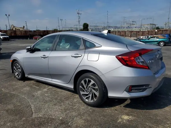 2HGFC2F75JH509470 2018 HONDA CIVIC - Image 2