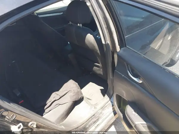 2HGFC2F75JH547510 2018 HONDA CIVIC - Image 8