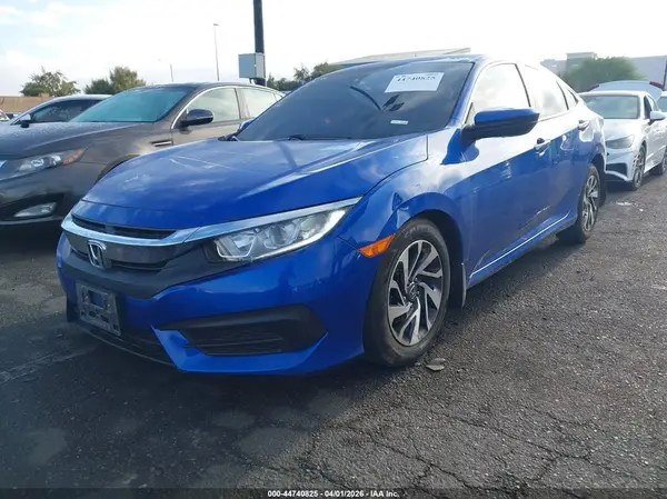 2HGFC2F75JH554098 2018 HONDA CIVIC - Image 2