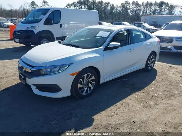 2HGFC2F75JH556613 2018 HONDA CIVIC - Image 2