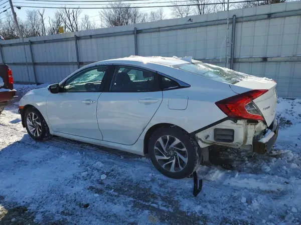 2HGFC2F75JH577249 2018 HONDA CIVIC - Image 2
