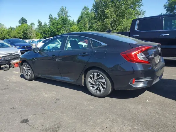 2HGFC2F75JH577476 2018 HONDA CIVIC - Image 2