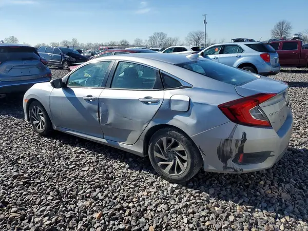 2HGFC2F75JH585982 2018 HONDA CIVIC - Image 2