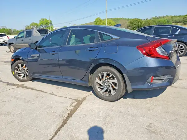 2HGFC2F75JH586288 2018 HONDA CIVIC - Image 2