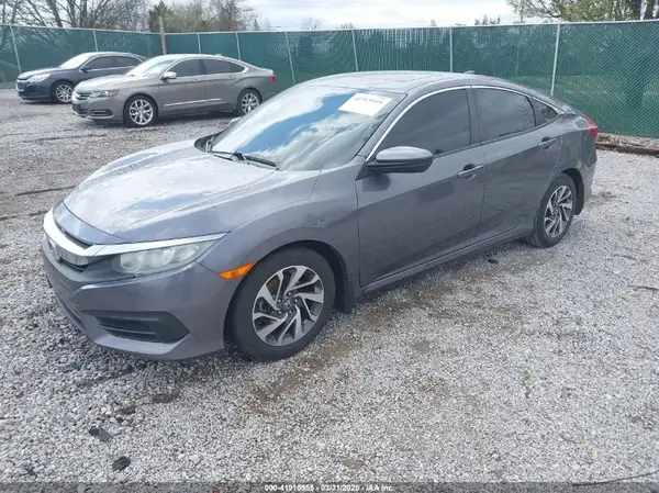 2HGFC2F75JH588171 2018 HONDA CIVIC - Image 2