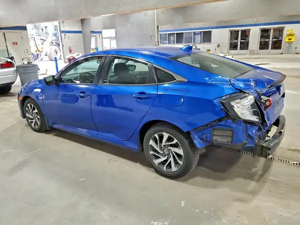 2HGFC2F75JH608421 2018 HONDA CIVIC - Image 2