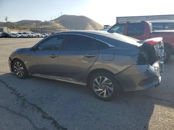 2HGFC2F75JH610752 2018 HONDA CIVIC - Image 2