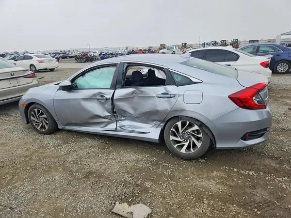 2HGFC2F76HH520469 2017 HONDA CIVIC - Image 2