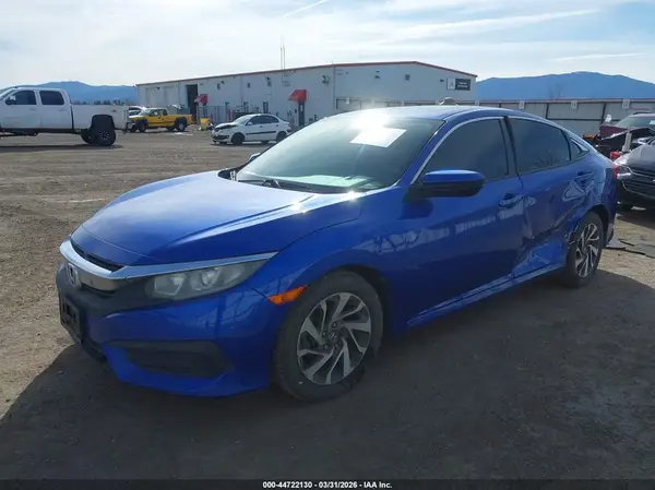 2HGFC2F76JH507159 2018 HONDA CIVIC - Image 2