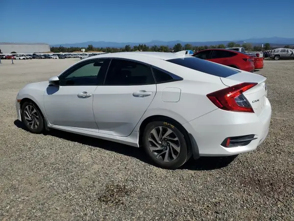 2HGFC2F76JH516704 2018 HONDA CIVIC - Image 2