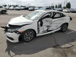 2HGFC2F76JH518369 2018 HONDA CIVIC
