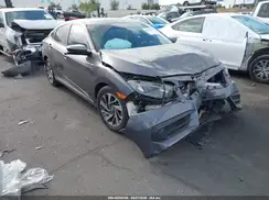 2HGFC2F76JH519702 2018 HONDA CIVIC