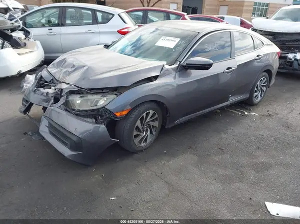 2HGFC2F76JH519702 2018 HONDA CIVIC - Image 2