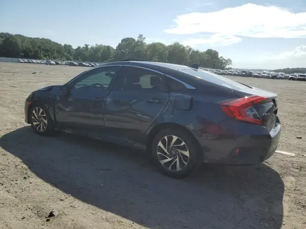 2HGFC2F76JH538900 2018 HONDA CIVIC - Image 2