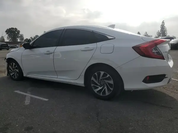 2HGFC2F76JH541991 2018 HONDA CIVIC - Image 2