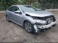 2HGFC2F76JH551372 2018 HONDA CIVIC
