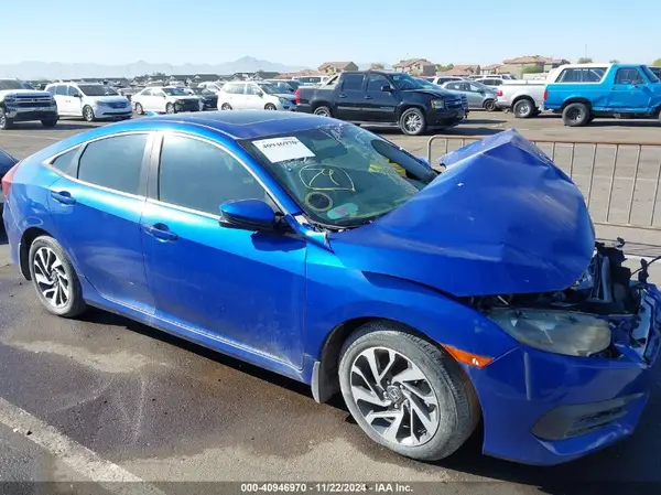 2HGFC2F76JH552764 2018 HONDA CIVIC - Image 1